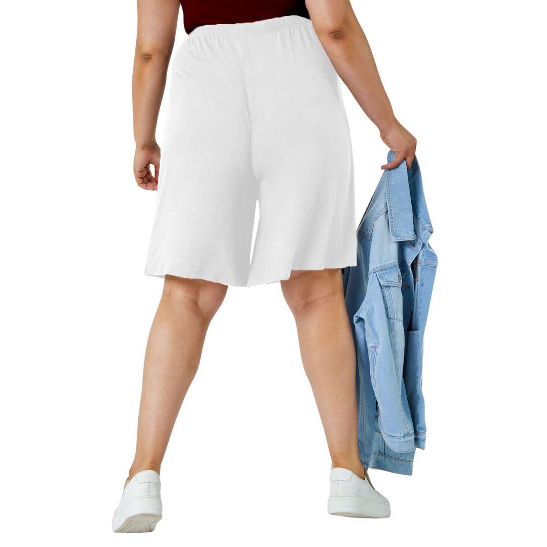 Plus Size Pocket Shorts